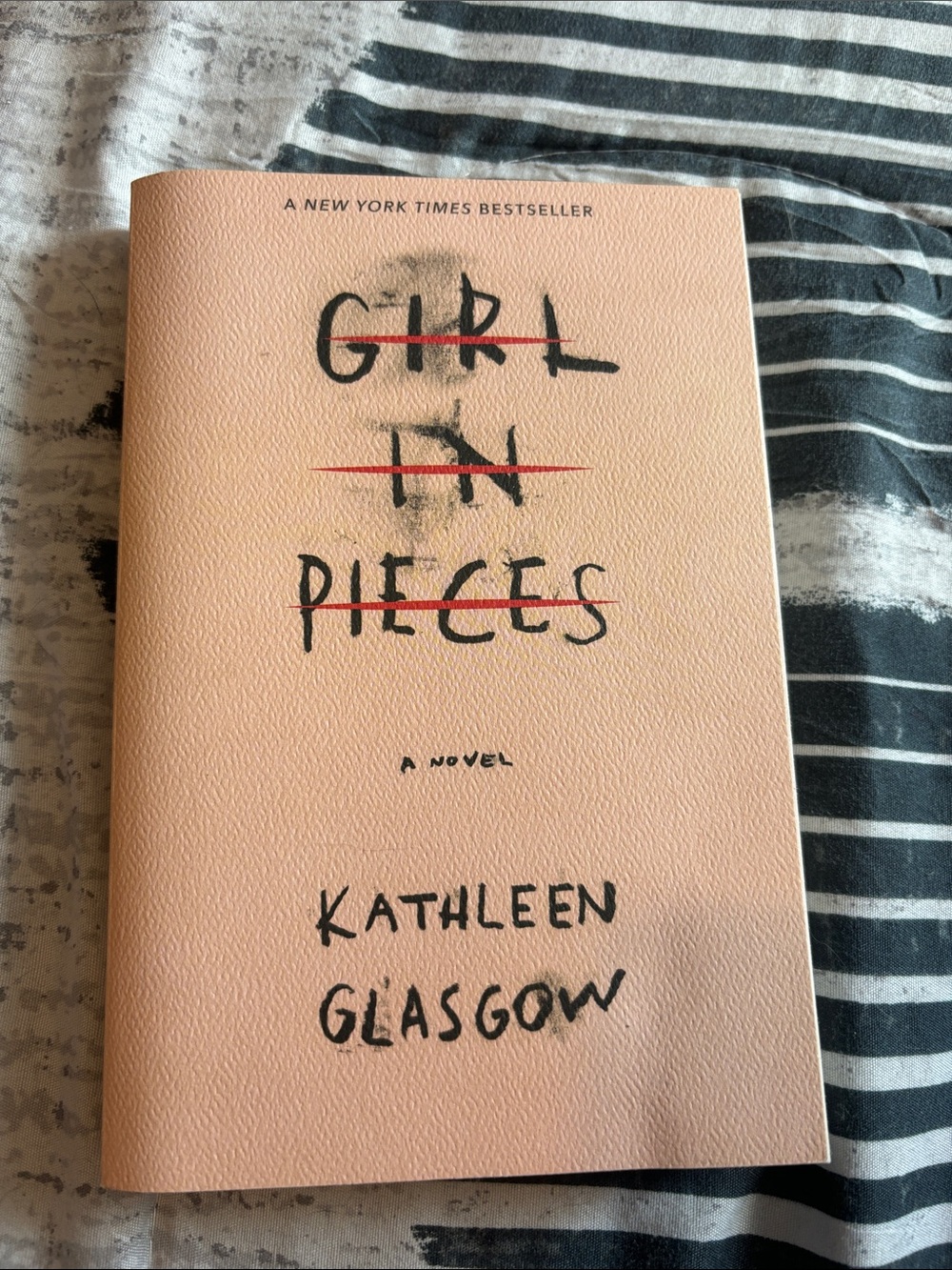 Girl in pieces book